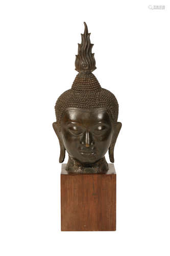 LARGE BRONZE BUDDHA HEAD, THAILAND, 19TH CENTURY