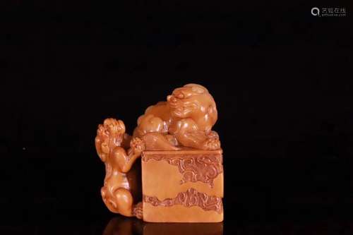 A TIANHUANG STONE LION SEAL