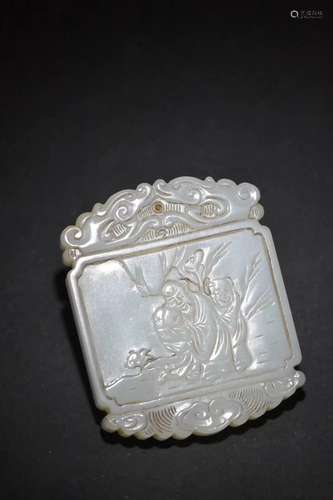 A HETIAN JADE PENDANT