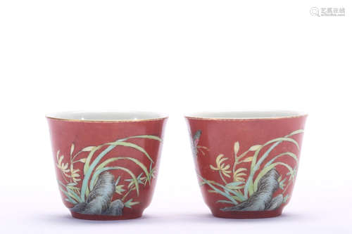 Pair of Chinese famille rose porcelain cups, Yongzheng