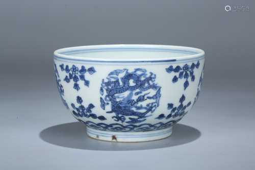 Chinese blue and white porcelain bowl, Ming mark.