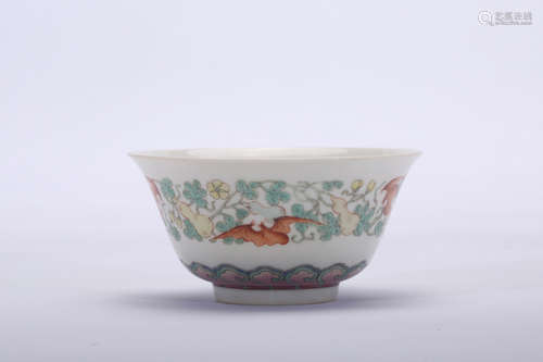 Chinese famille rose porcelain bowl, Qianlong mark.