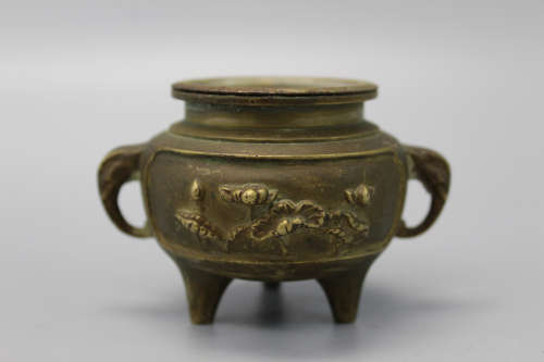 Chinese bronze miniature incense burner.