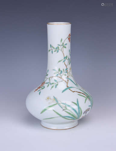 Chinese famille rose porcelain vase, Qianlong mark.