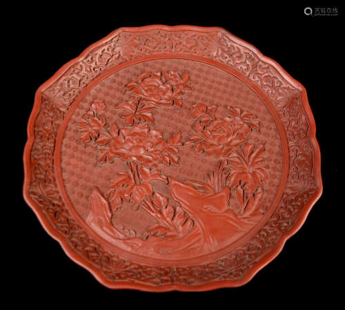 [Chinese] A Cinnabar Lacquered Octagonal Decorative Plate