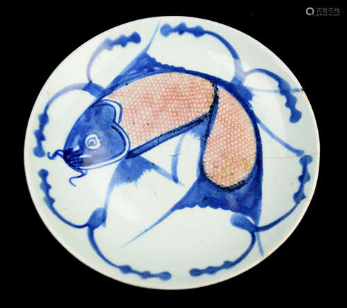 [Chinese] An Old Blue and White with Red Porcelain Decorative Plate with Fish Pattern