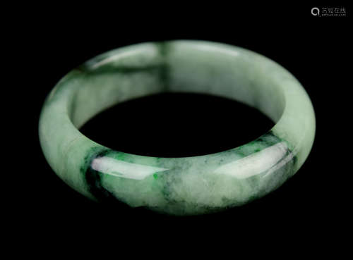 72.38g Jadeite Bangle