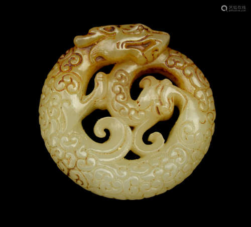 [Chinese] An Old White Jade Ring Shape Dragon Plaque with Cloud and Snake Pattern