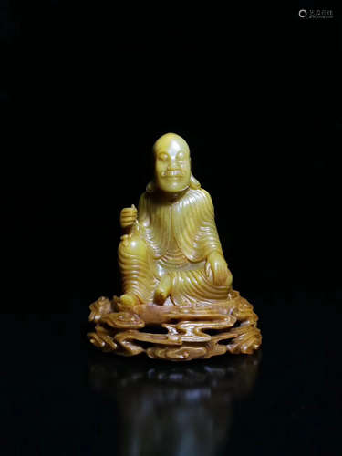 A FURONG SOAPSTONE CARVED LUOHAN FIGURE