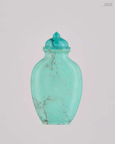 A SMALL PLAIN TURQUOISE SNUFF BOTTLE, QING DYNASTY