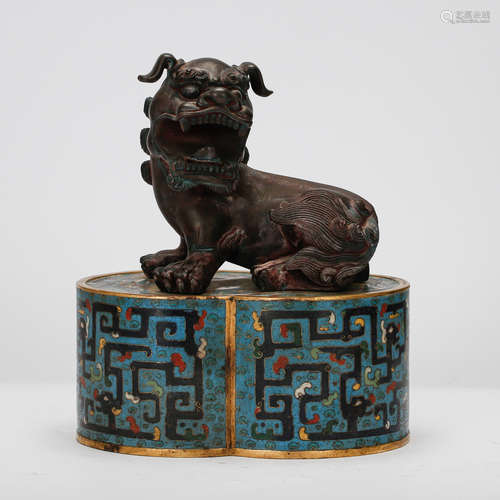 CHINESE CLOISONNE FOOLION COVER BOX