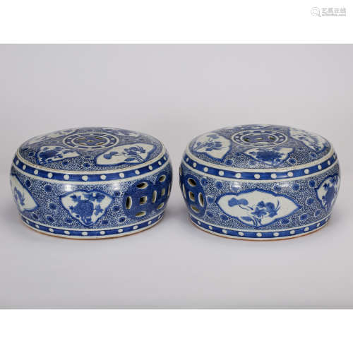 CHINESE BLUE AND WHITE PORCELAIN STOOL, PAIR