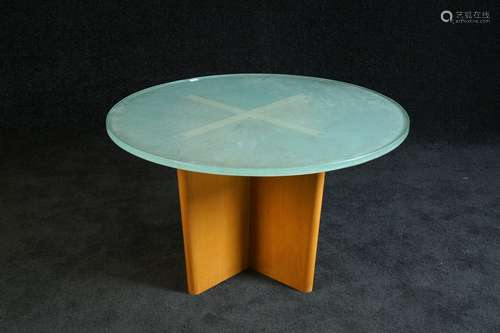 Table d'Appoint. Tablette circulaire en verre sabl...