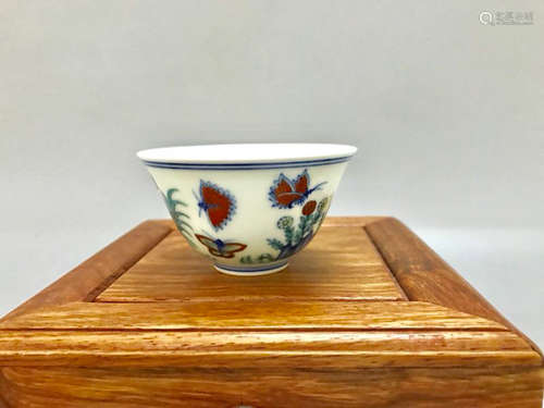 Chinese Famille Verte Porcelain Three Autumn Cup