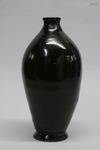 Chinese black glazed porcelain vase