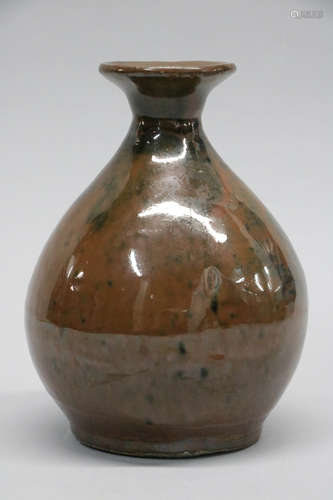 Chinese brown glazed porcelain vase