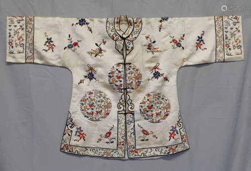 Chinese Silk Embroidery Lady Jacket