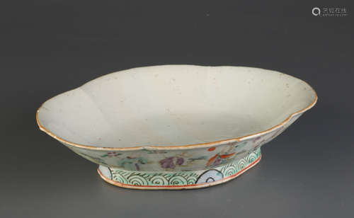 Chinese Famille Rose Porcelain Tray