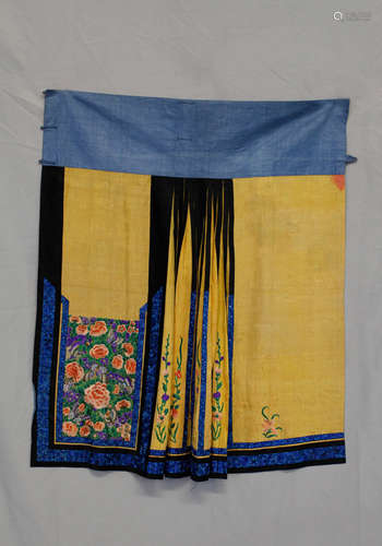 Chinese Silk Embroidery Skirt