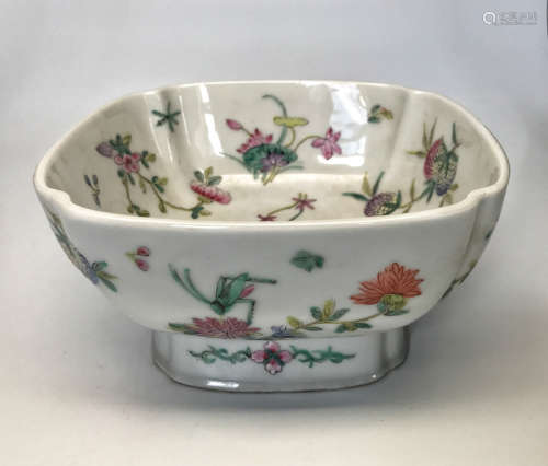 Chinese Famille Rose High Foot Porcelain Bowl