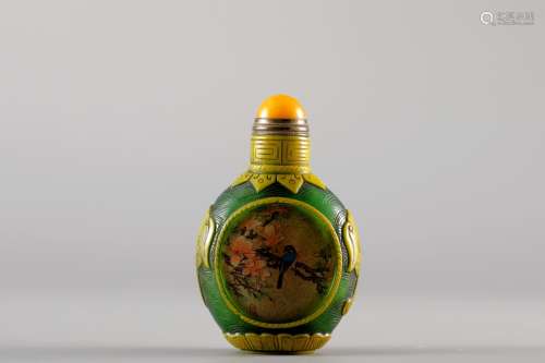 FAMILLE GLASS GLAZE SPRING AND BIRDS PAINTING SNUFF BOTTLE