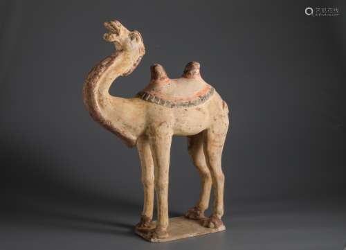 WHITE POTTERY COLOR PAINTING CAMEL STATUE