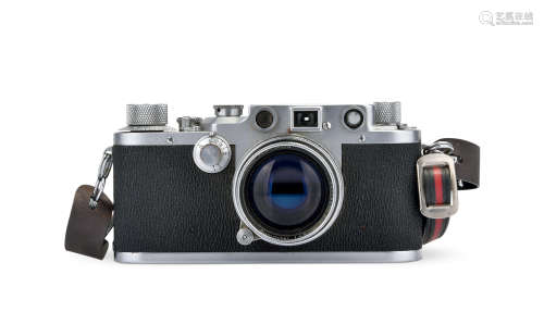 LEICA D.R.P. Ernst， Leitz Wetzlar Camera with Summicron f5 cm 1：2 lens.