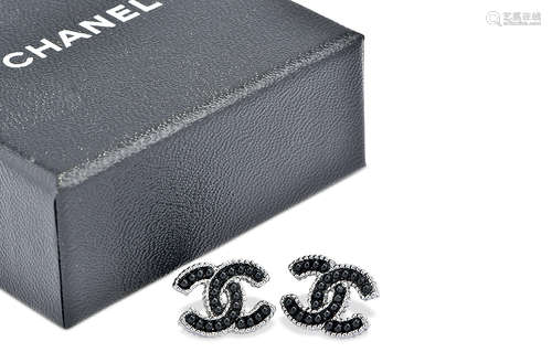 CHANEL 耳环