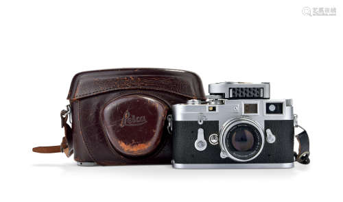 LEICA M3 Camera with Summicron f5cm 1：2 lens，Leica Meter and leather case.