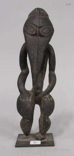 Figure d’homme oiseau, Sépik (Papouasie Nouvelle G...