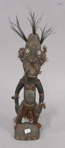 Figure masculine debout, Sépik (Papouasie Nouvelle...