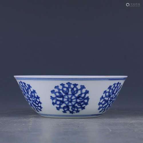 CHINESE BLUE AND WHITE BOWL