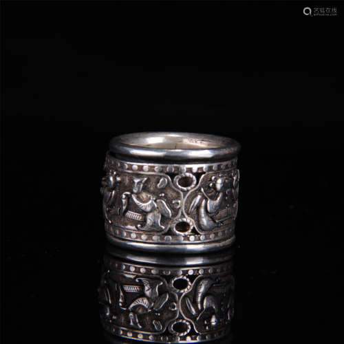 CHINESE SILVER ARCHER'S RING