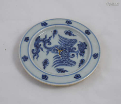 CHINESE PORCELAIN BLUE AND WHITE PHOENIX LID