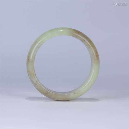 CHINESE CELADON JADE BANGLE