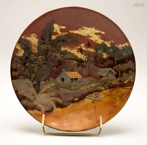 Assiette de présentation en bois laqué polychrome ...