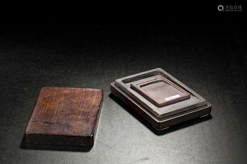 CHINESE DUANYAN INK STONE WITH ROSEWOOD CASE