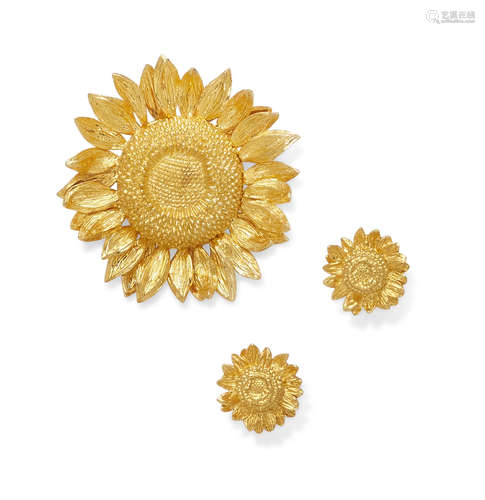 An 18k gold sunflower brooch and earring set, Asprey & Garrard