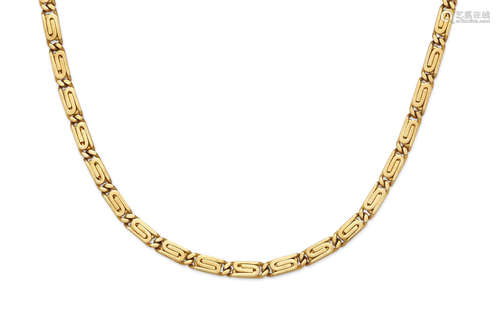 An 18k gold chain