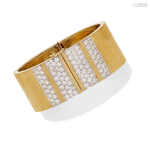 A diamond, 18k gold and platinum bangle