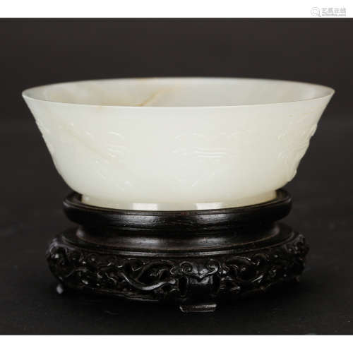 CHINESE WHITE JADE BOWL WITH STAND