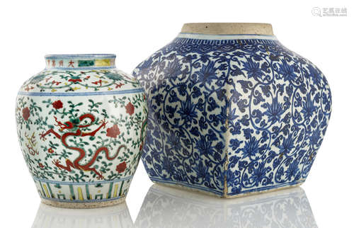 A BLUE AND WHITE JAR OF SQUARE CROSS SECTION AND A WUCAI-GLAZED VASE