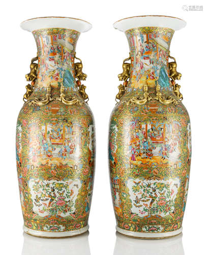 A PAIR OF LARGE CANTON FAMILLE ROSE PORCELAIN VASES