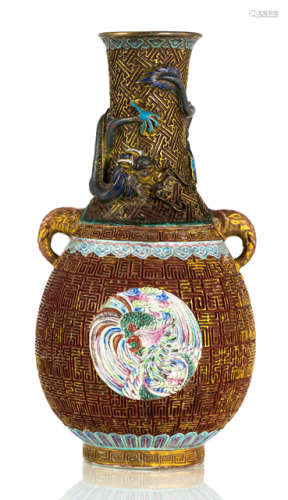 A RARE AND UNUSUAL PORCELAIN VASE WITH PHOENIX WITH GILT-BRONZE NECK WITH CLOISONNÉ ENAMEL DECORATION WITH DRAGON