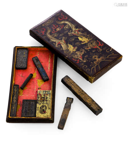 LACQUERED WOODEN BOX AND COVER WITH DRAGONS AND SEVREAL INK STICKS
