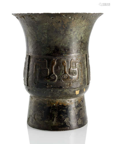 A BRONZE TSUN IN ARCHAIC STYLE WITH BIRD MOTIFS