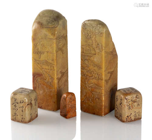 A GROUP OF FIVE CARVED AND ENGRAVED SOAPSTONE SEALS