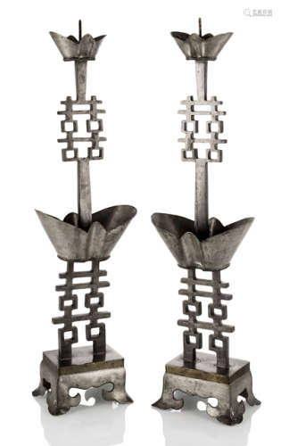 A PAIR OF PEWTER CANDLESTANDS