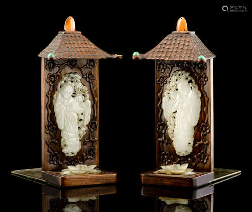A PAIR OF HARDWOOD BOOK SUPPORTS WITH INLAID JADE CARVINGS