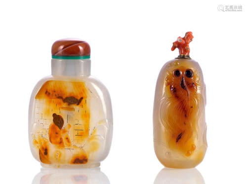 TWO FINELY CARVED AGATE SNUFF BOTTLES WITH FISH/SCHOLAR'S MOTIF